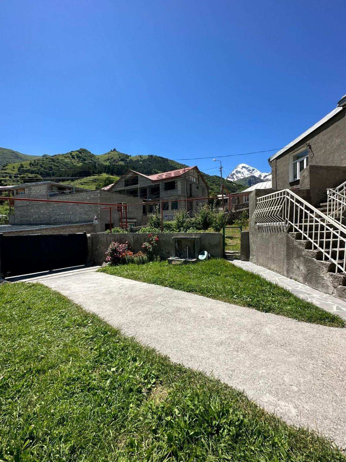 Polaris Kazbegi Hotel Exterior foto